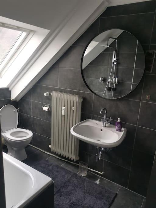 Wohnung Am Kurpark Mit Privater Innensauna & Led! Schluesselbox Боппард Экстерьер фото